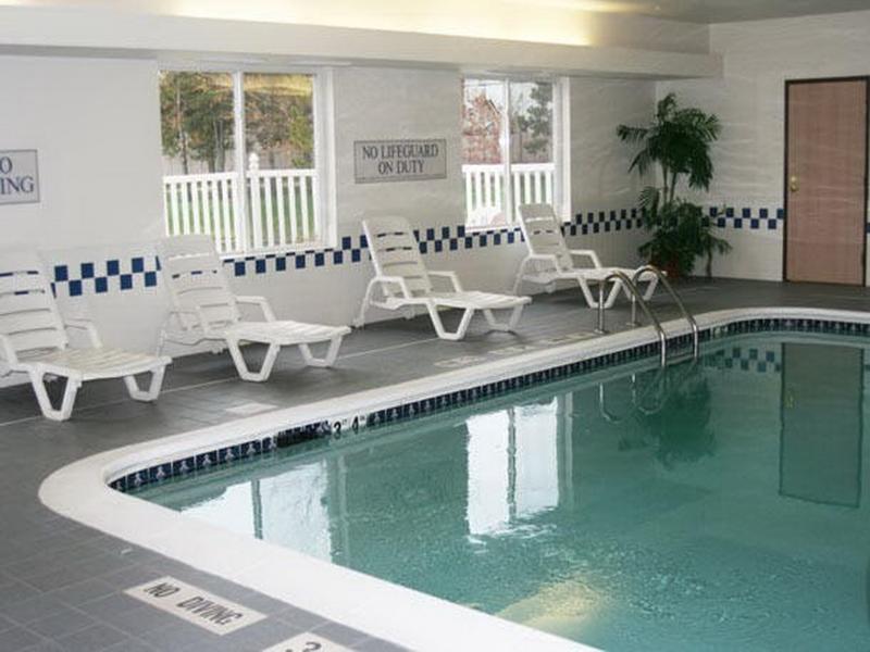 Fairfield Inn & Suites Kansas City Airport Eksteriør billede