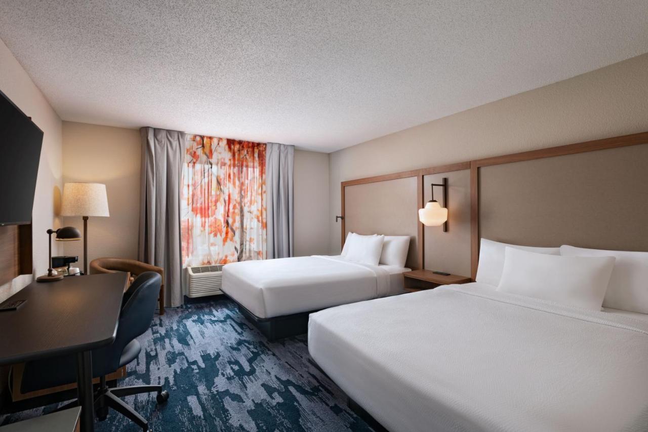 Fairfield Inn & Suites Kansas City Airport Eksteriør billede