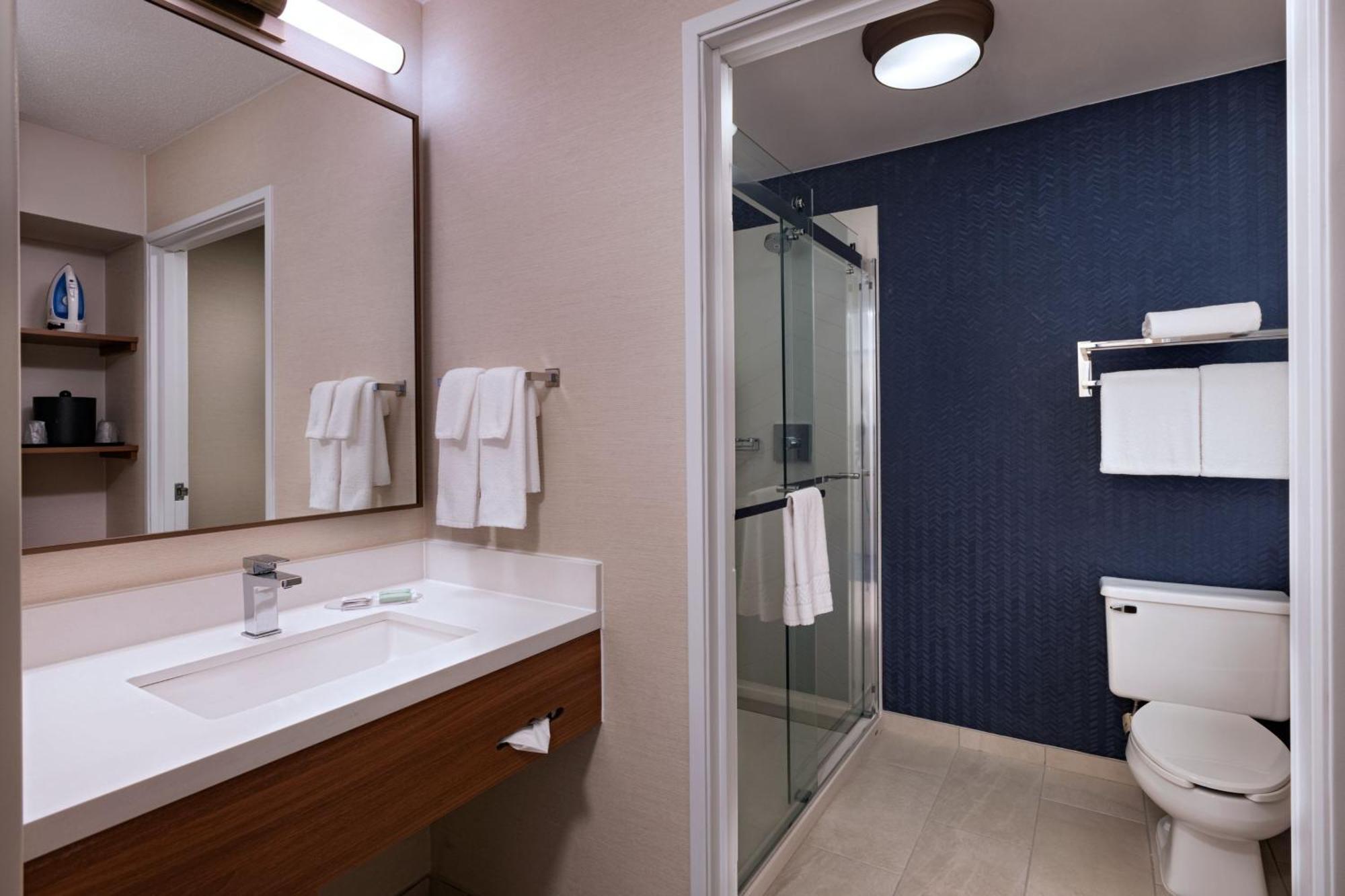 Fairfield Inn & Suites Kansas City Airport Eksteriør billede