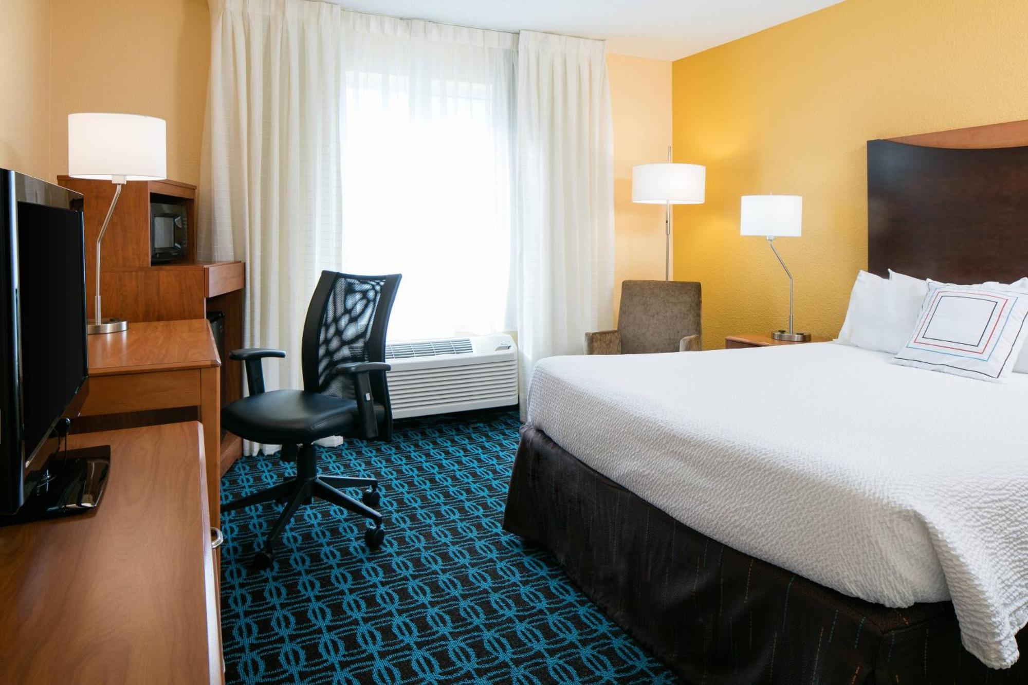 Fairfield Inn & Suites Kansas City Airport Eksteriør billede