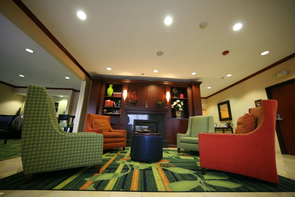 Fairfield Inn & Suites Kansas City Airport Eksteriør billede